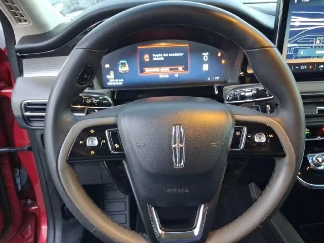 2024 Lincoln Corsair Premiere photo 15