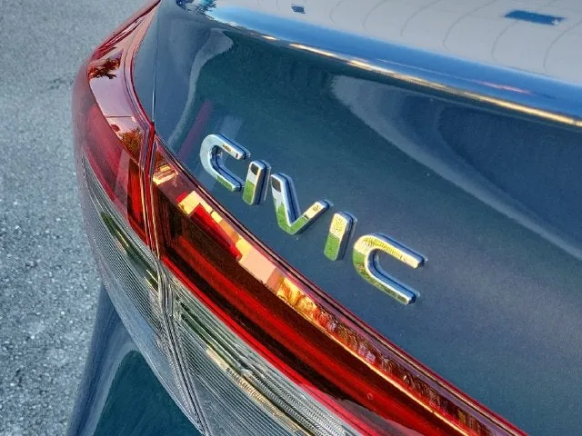 2025 Honda Civic LX photo 7