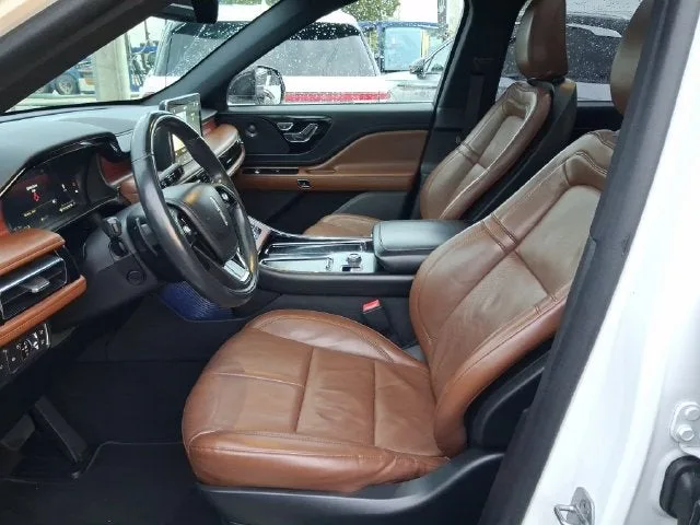 2021 Lincoln Aviator Reserve Premium photo 11
