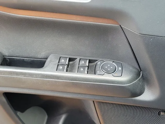 2023 Ford Bronco Sport Outer Banks photo 17