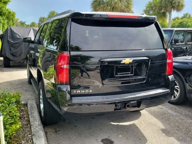 2019 Chevrolet Tahoe LT photo 4