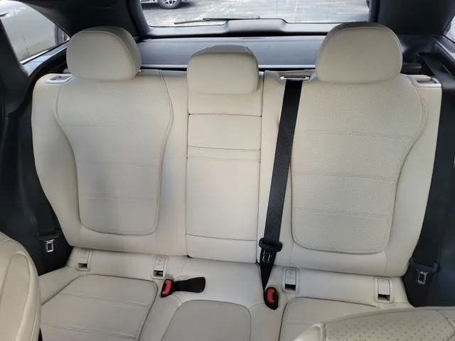 2024 Mercedes-Benz GLC GLC 300 photo 10