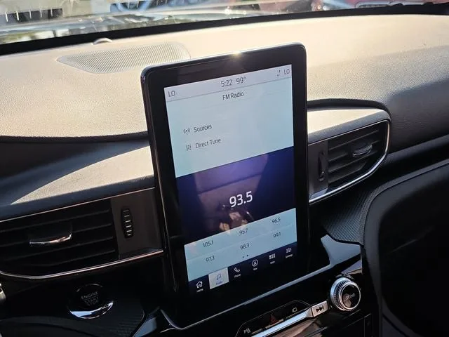 2023 Ford Explorer ST photo 19
