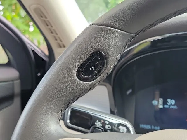 2024 Lincoln Corsair Premiere photo 20