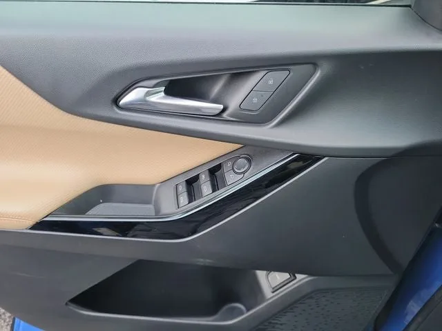 2025 Chevrolet Equinox ACTIV photo 14
