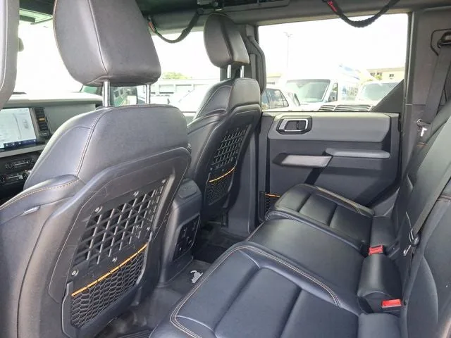2022 Ford Bronco Badlands photo 5