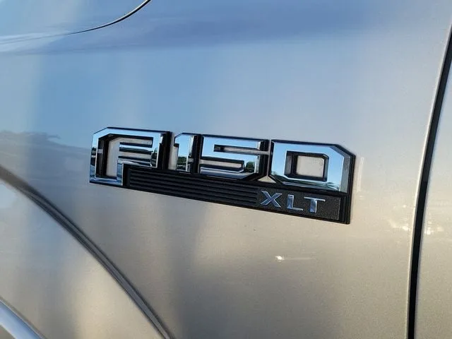 2017 Ford F-150 XLT photo 7