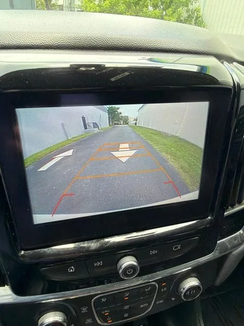 2019 Chevrolet Traverse LT Cloth w/1LT photo 4