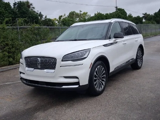 2023 Lincoln Aviator Reserve Premium photo 2