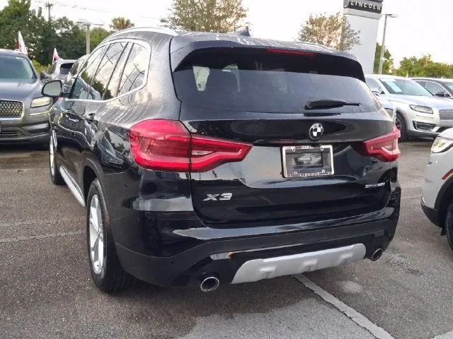 2021 BMW X3 sDrive30i photo 3