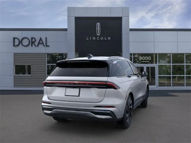 2024 Lincoln Nautilus Black Label photo 8