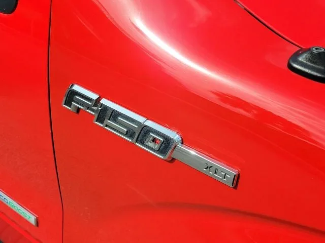 2014 Ford F-150 XLT photo 4