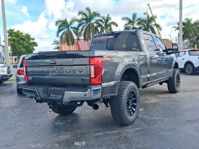 2020 Ford F-250SD Lariat photo 4