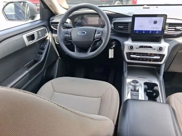 2020 Ford Explorer Base photo 7