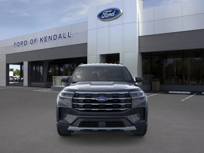 2026 Ford Explorer Active photo 6