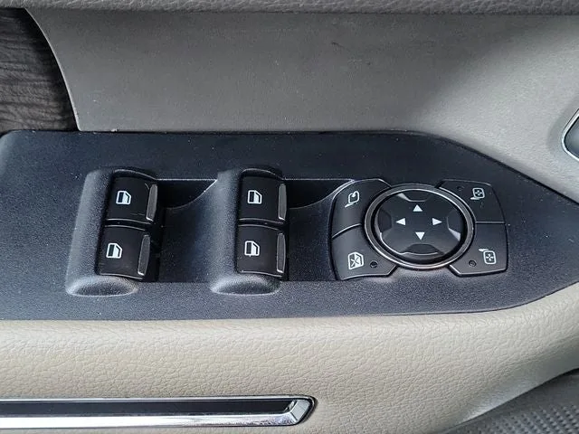 2018 Ford Expedition Limited photo 15