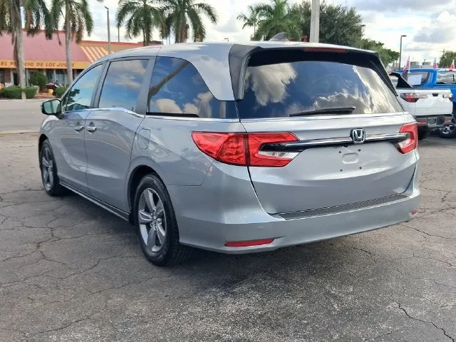 2021 Honda Odyssey EX photo 3