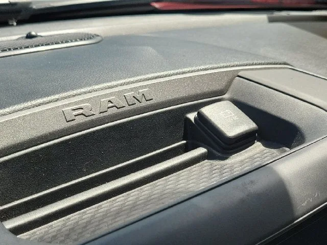 2025 RAM 1500 Tradesman photo 25