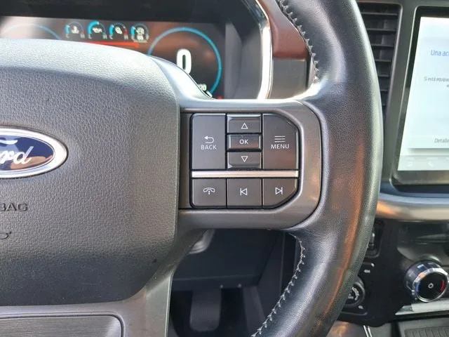 2022 Ford F-150 Lariat photo 19