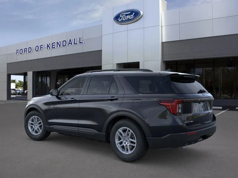 2026 Ford Explorer Active photo 4
