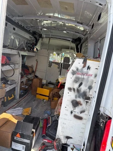 2021 Ford Transit-250 Base photo 14