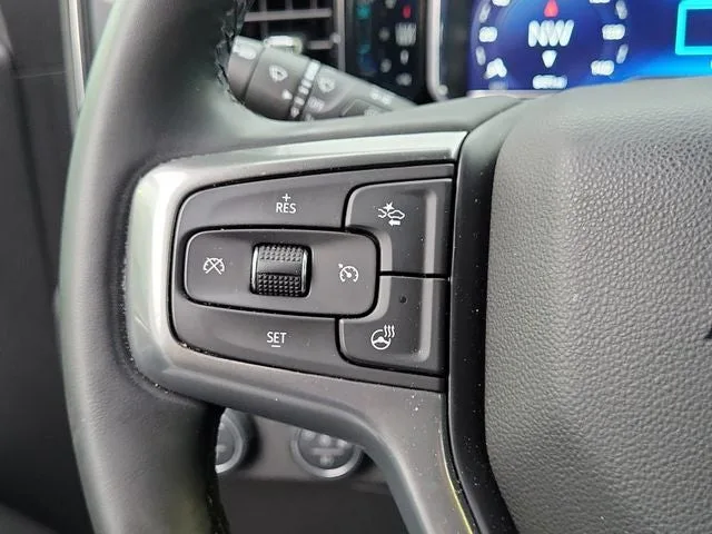 2025 Chevrolet Silverado 1500 RST photo 20