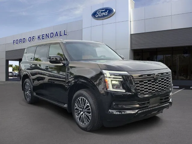 2025 Nissan Armada SL photo 2