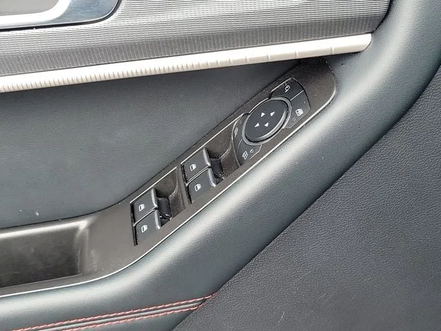 2026 Ford Explorer ST photo 17
