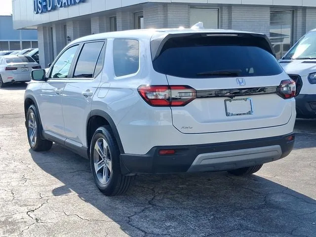 2025 Honda Pilot EX-L photo 3