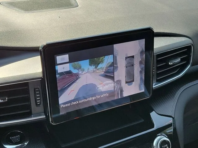 2023 Ford Explorer ST-Line photo 23