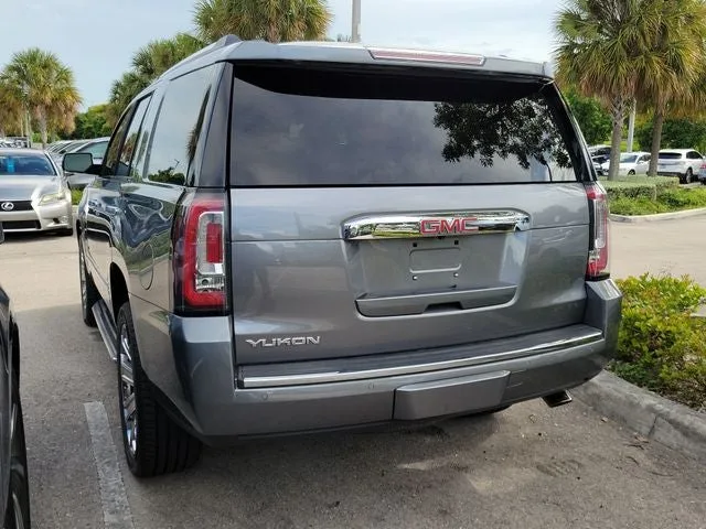 2020 GMC Yukon Denali photo 4