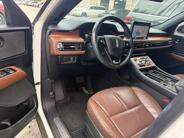 2023 Lincoln Aviator Reserve Premium photo 25