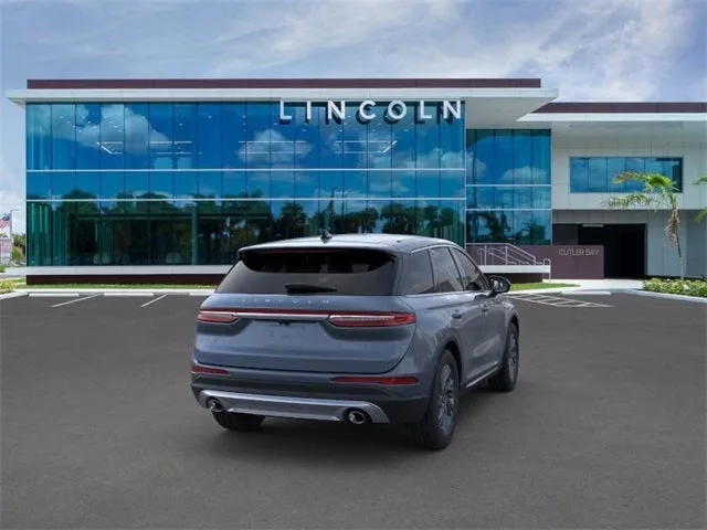 2024 Lincoln Corsair Premiere photo 8