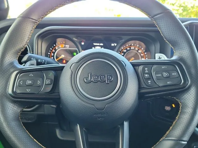 2025 Jeep Wrangler Rubicon 392 photo 22