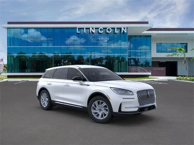 2025 Lincoln Corsair Premiere photo 7