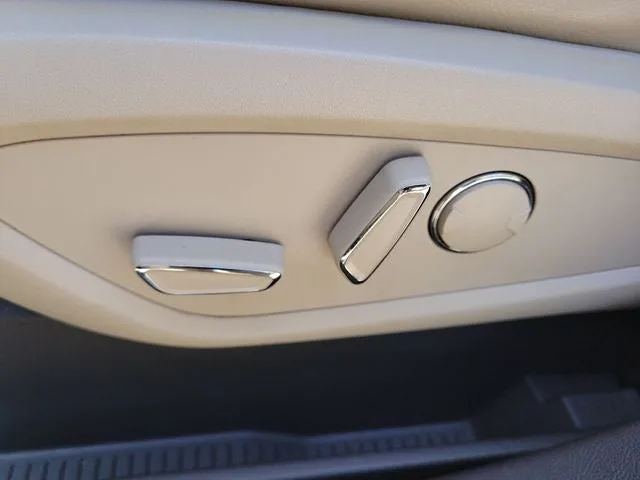 2018 Lincoln MKX Premiere photo 12