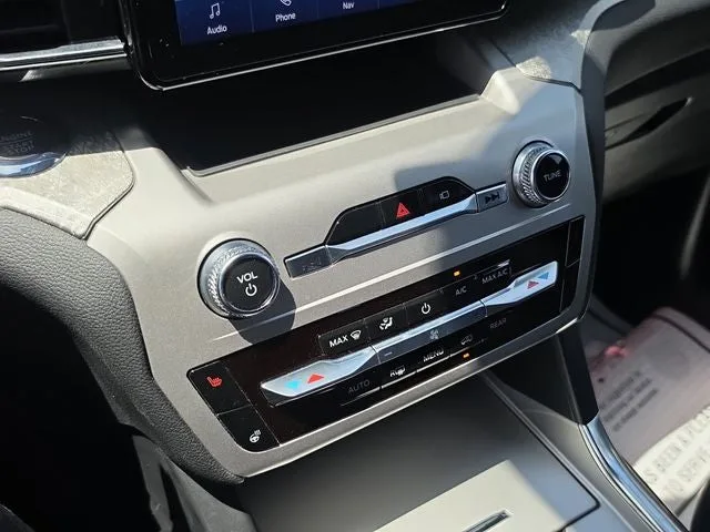 2022 Ford Explorer Timberline photo 23