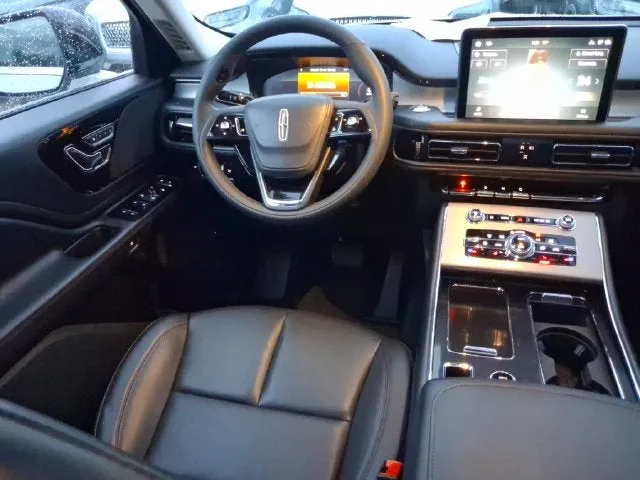 2024 Lincoln Aviator Premiere Premium photo 7
