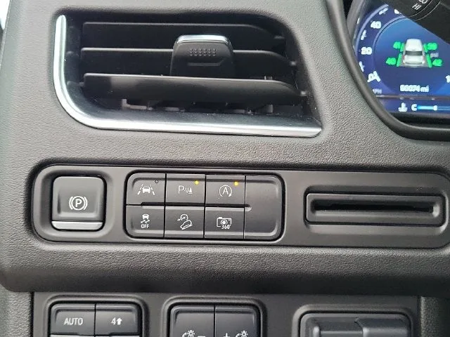 2024 Chevrolet Tahoe Z71 photo 14