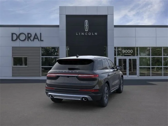 2024 Lincoln Corsair Premiere photo 8