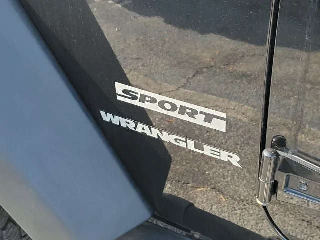 2016 Jeep Wrangler Sport photo 7