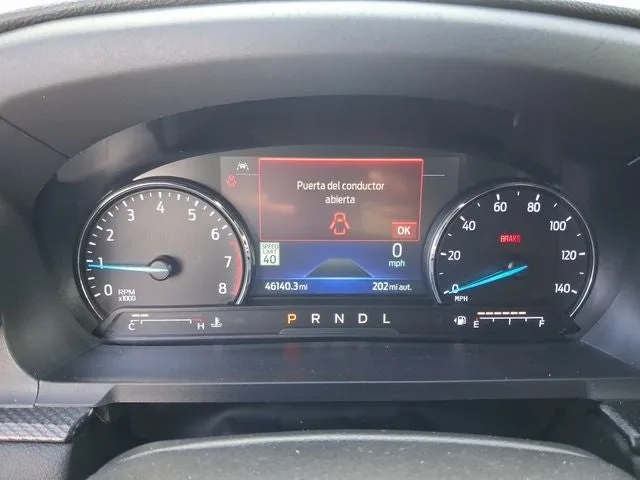2023 Ford Explorer ST-Line photo 16