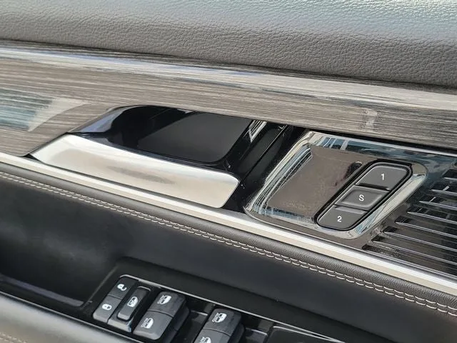2022 Jeep Wagoneer Series II photo 21