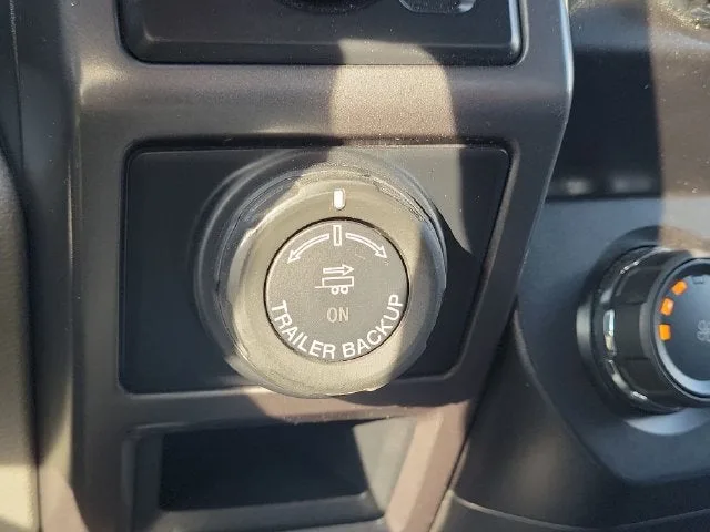2019 Ford F-150 XLT photo 25