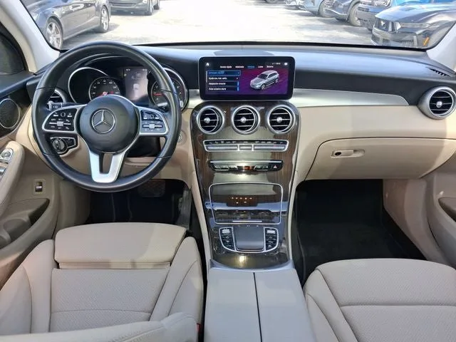 2022 Mercedes-Benz GLC GLC 300 photo 7