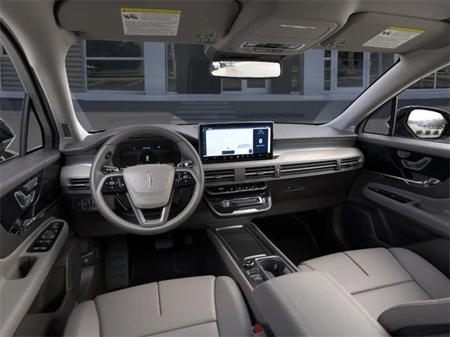 2024 Lincoln Corsair Premiere photo 9