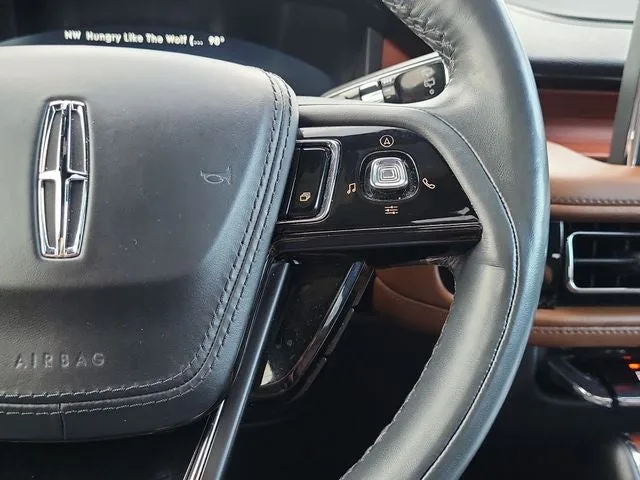 2023 Lincoln Aviator Reserve Premium photo 22