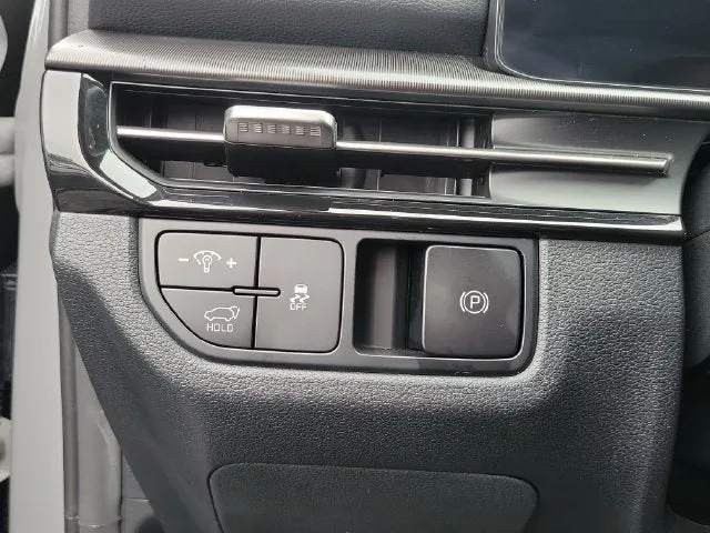 2026 Kia Sportage EX photo 12