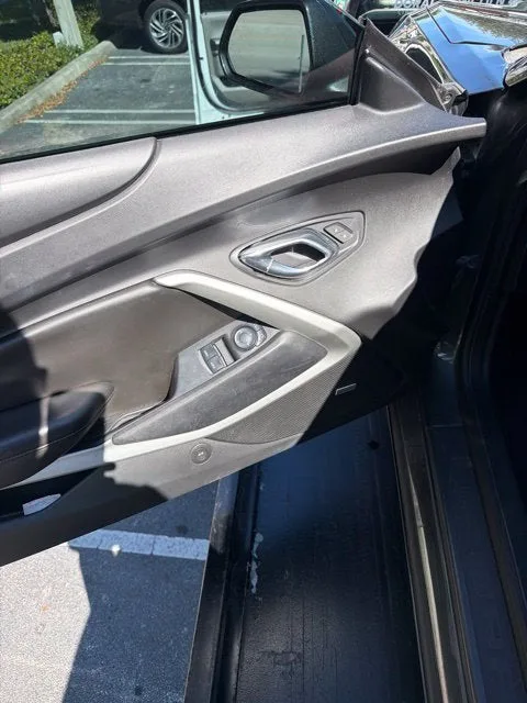 2017 Chevrolet Camaro 2LT 2LT photo 3