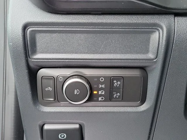 2021 Ford F-150 XL photo 11